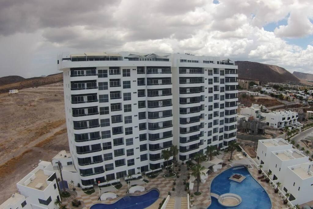 Condo En Torres Cantera De 2 Recamaras 2 1/2 Banos La Paz Luaran gambar